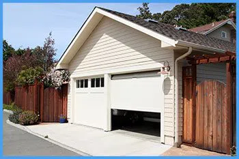 Cypress Eagle Garage Door Service Cypress, TX 281-786-3792 - serv-res-gr-37m